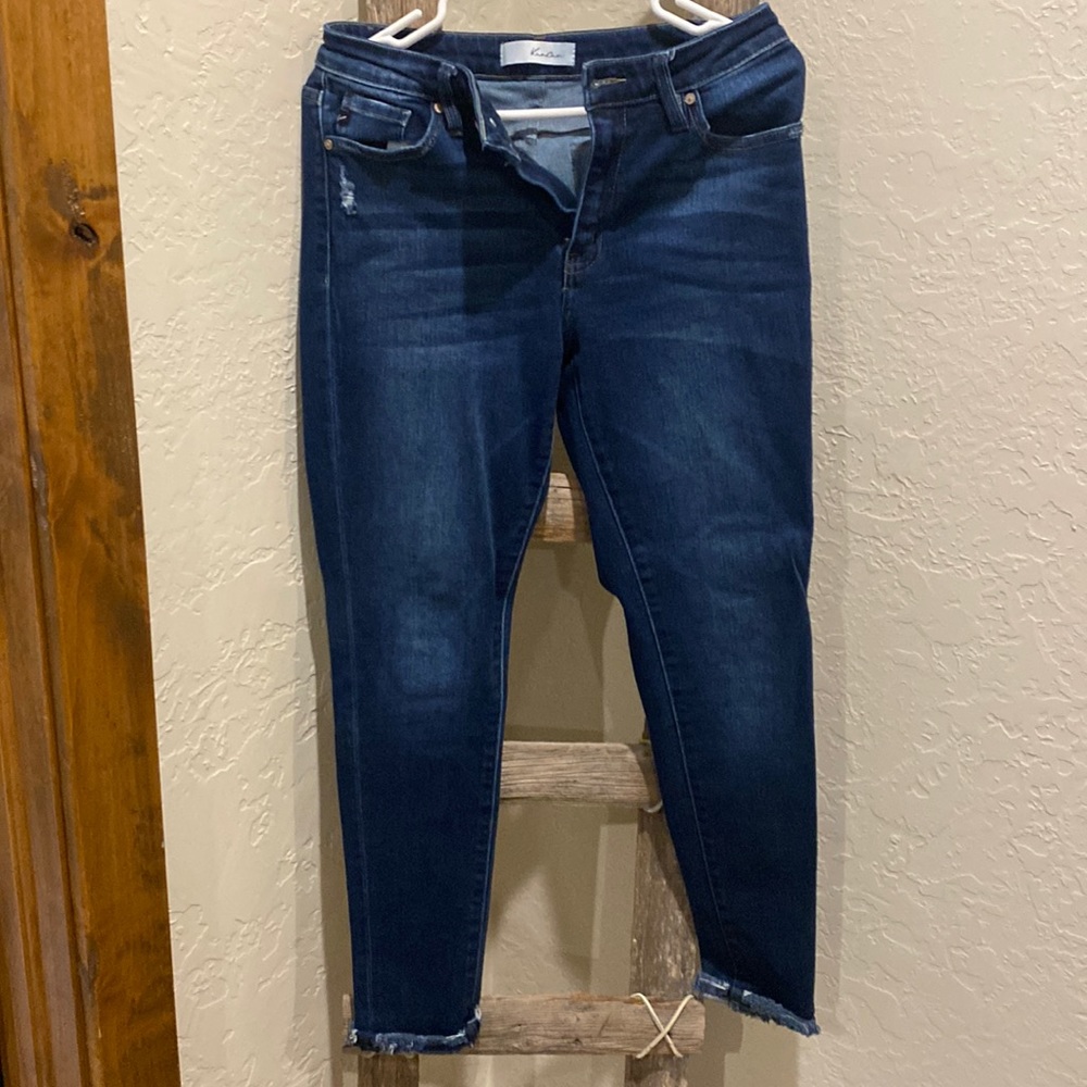 KanCan skinny jeans size 9/28